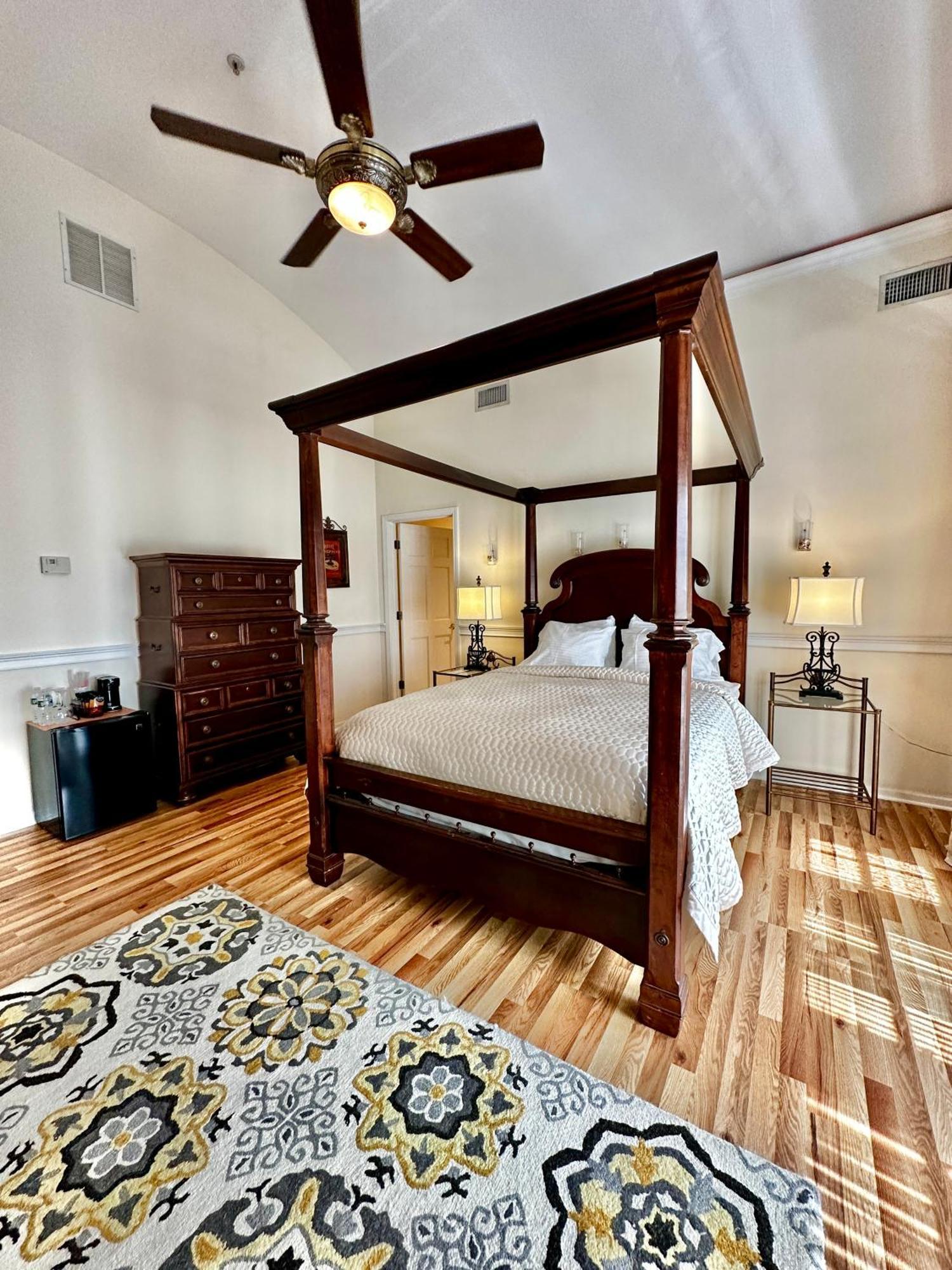 Inn On Main Hotel Manasquan Εξωτερικό φωτογραφία
